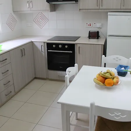 Hotell Tiffany Larnaca