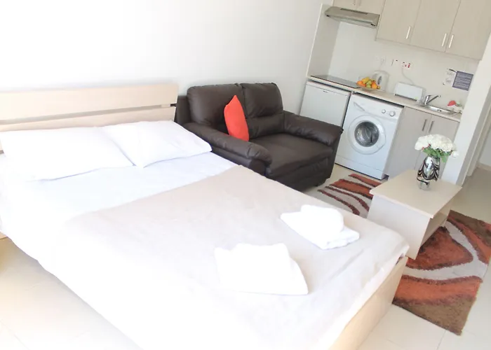 فندق Tiffany لارنكا